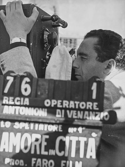 Michelangelo Antonioni in 'L'amore in città', stampa vintage alla gelatina ai sali d'argento