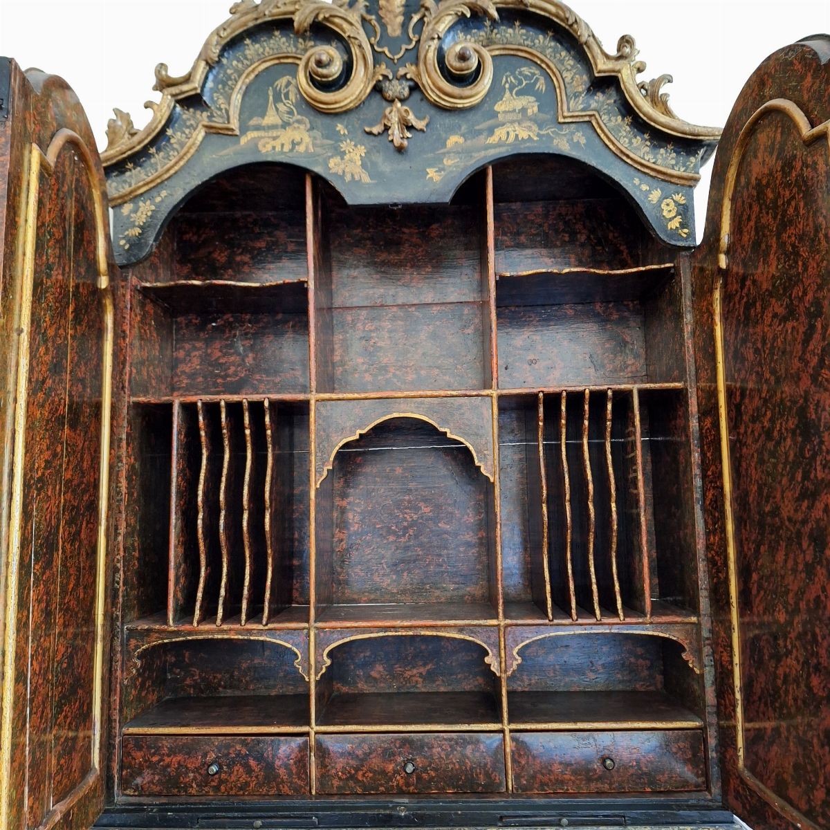 Trumeau a Due Corpi a Chinoiserie, Probabilmente Venezia, Secolo XVIII