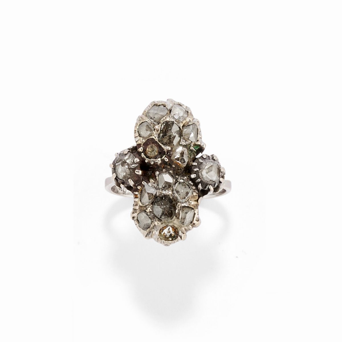Due anelli in oro bianco 18k con diamanti e turchese