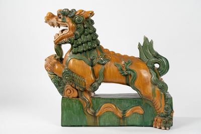 Scultura Sancai Raffigurante Grande Creatura Fantastica, Cina, Secoli XIX-XX