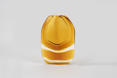 Vaso in Vetro Color Ambra di Forma Geometrica, Secolo XX