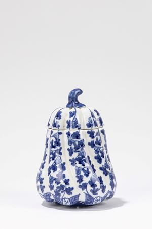 Vaso in porcellana bianca e blu a forma di zucca