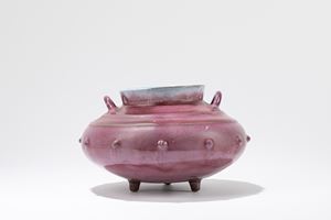 Incensiere tripode in porcellana monocroma