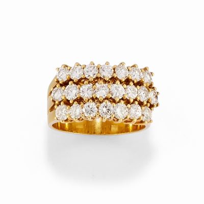 Anello in oro giallo 18k con diamanti taglio brillante, misura 17
