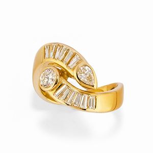  - Anello con diamanti