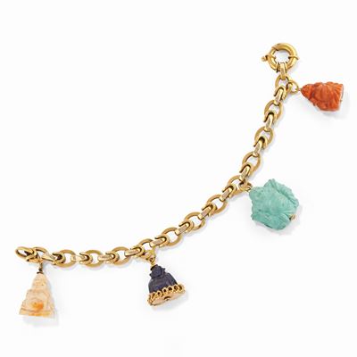 Bracciale charms in oro giallo 18k con pendenti in pietra dura raffiguranti Buddha