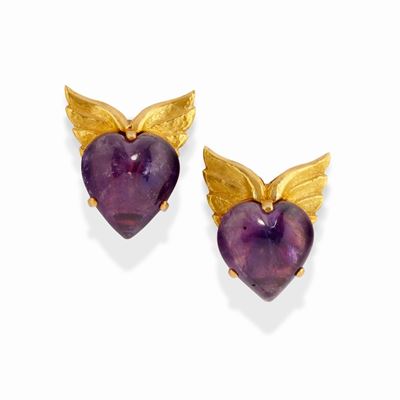 Orecchini in oro giallo 18k con ametiste a forma di cuore