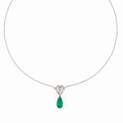 Collana in oro bianco 18k con smeraldo e diamanti