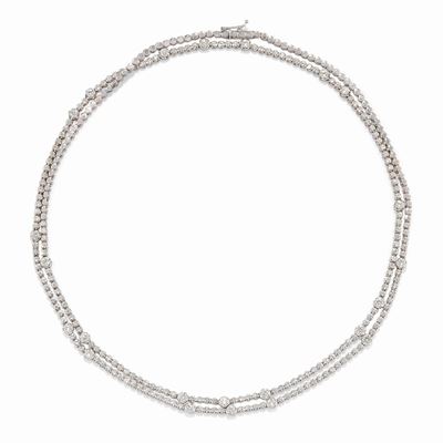 Collana in oro bianco 18k con diamanti taglio brillante