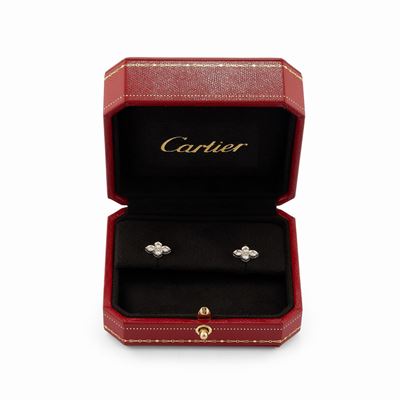 Orecchini Cartier, Quadrifoglio in oro bianco 18k con diamanti