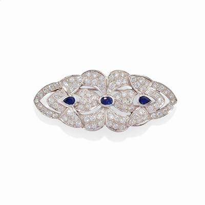 Spilla con zaffiri e diamanti, oro bianco 18k