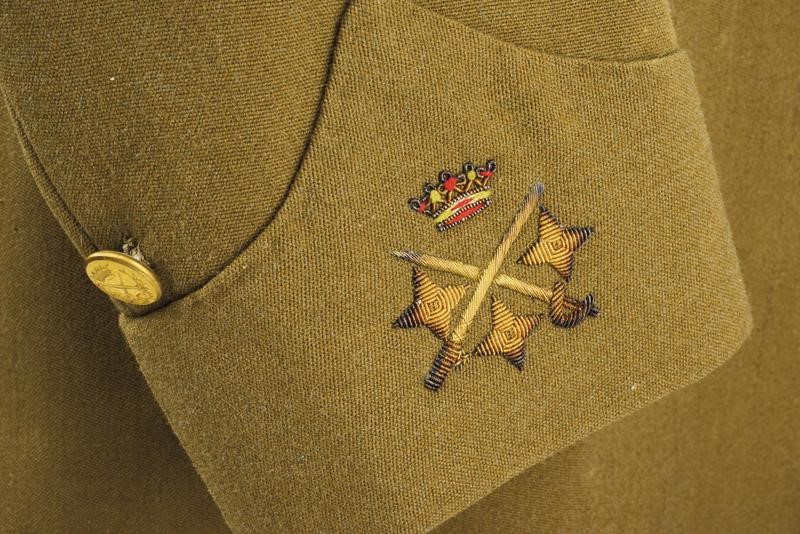 Uniforme da Tenente Generale Dell'esercito di Terra