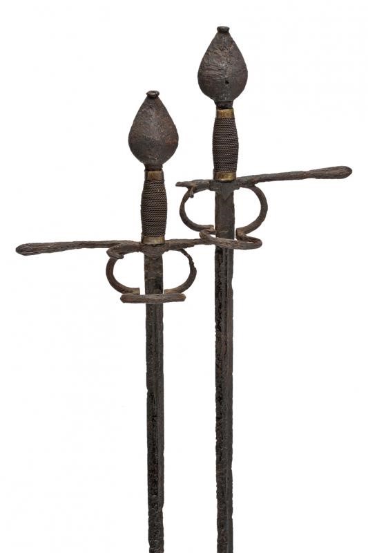 Rara Coppia Spade Gemelle