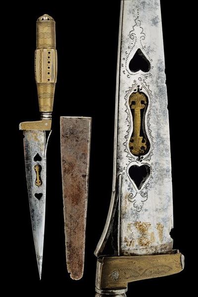 Pugnale con Fodero a Lama di Coltello