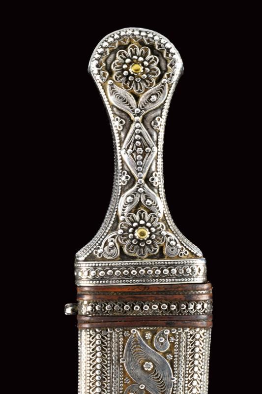 Fine Jambiya in Argento