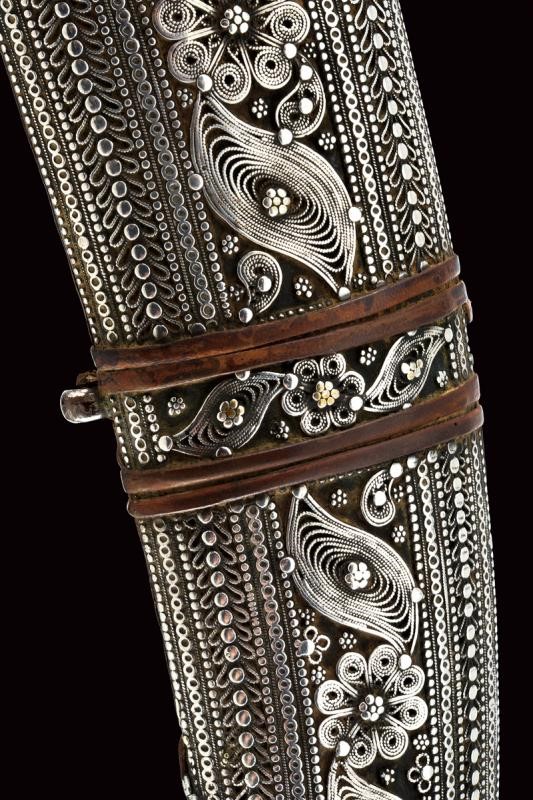 Fine Jambiya in Argento