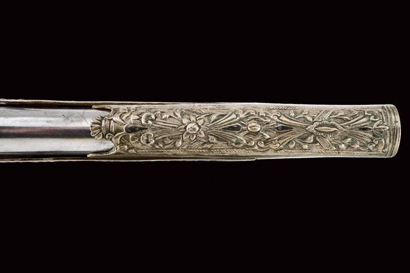 Eccezionale Pistola a Pietra Focaia in Stile Roka in Argento