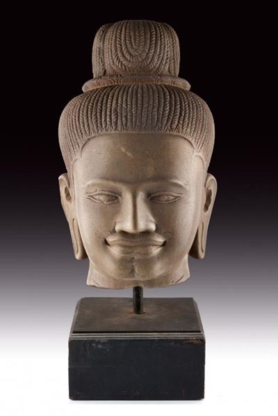 Testa di Buddha in Pietra nello Stile Khmer