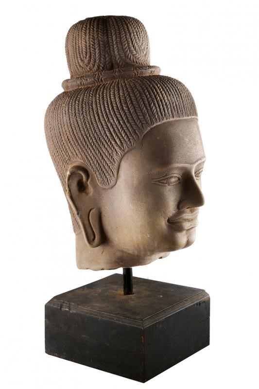 Testa di Buddha in Pietra nello Stile Khmer