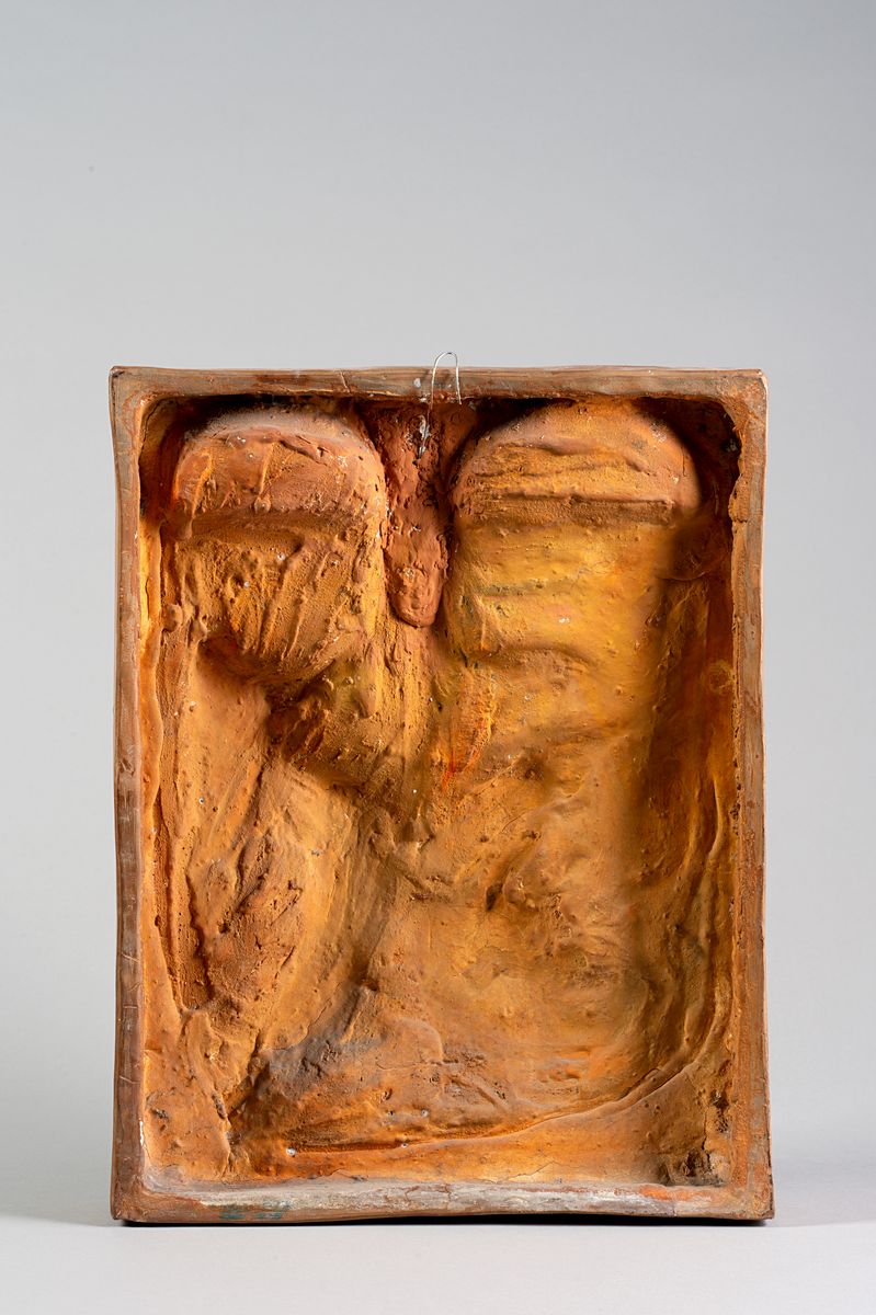 Arturo Martini - Via Crucis - Stazione I - Gesù schernito, maiolica dipinta a mano