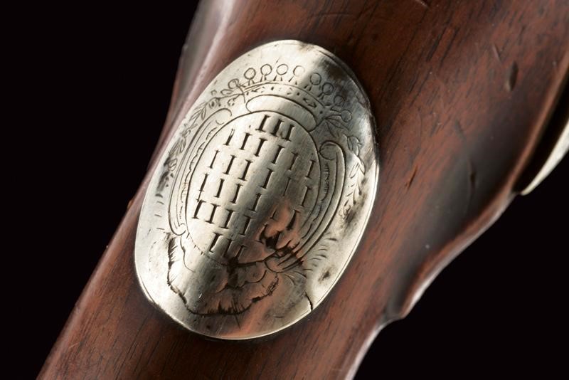 Bella Pistola a Pietra Focaia con Fornimenti in Argento di Brulatour
