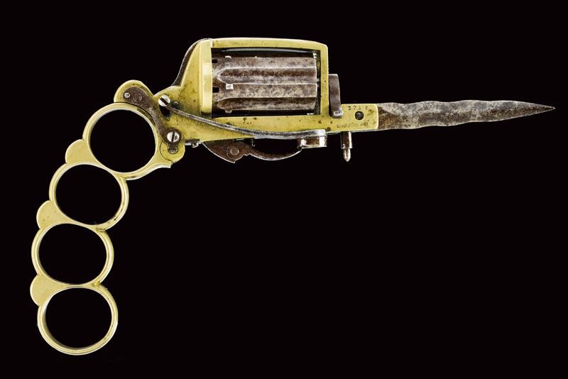 Raro Revolver Apache a Spillo di Dolne