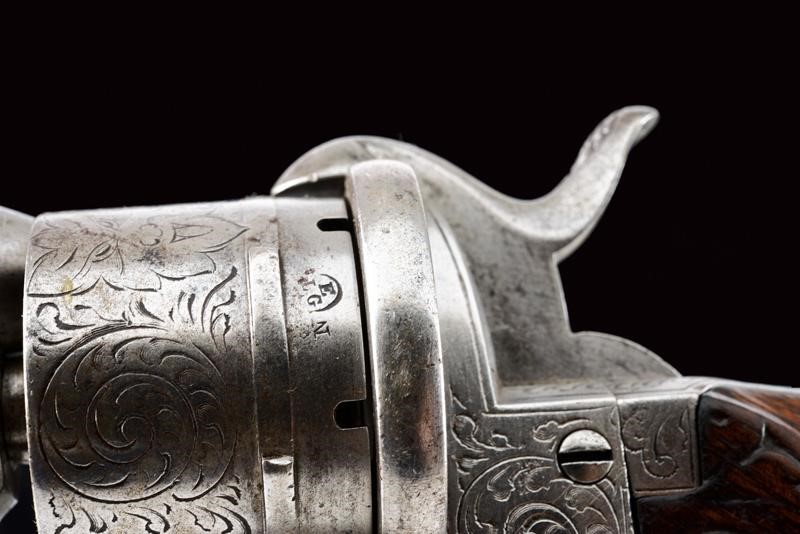 Raro Revolver Dumonthier a Spillo con Coltello