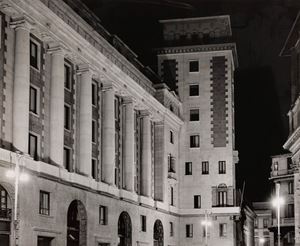 Untitled (Palazzo della Banca Commerciale Italiana, Milan)