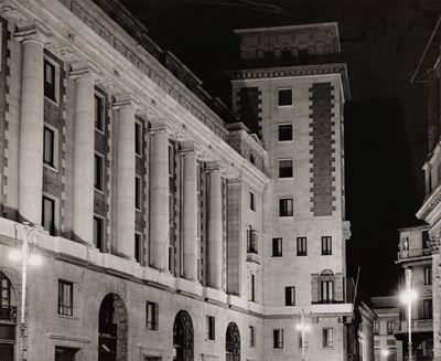 Senza Titolo (palazzo della Banca Commerciale Italiana, Milano)