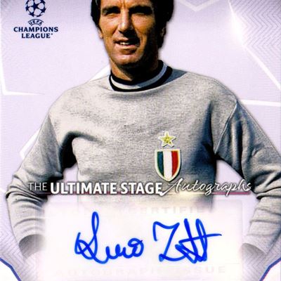 Card autografata - Topps UEFA Club Competition 2022