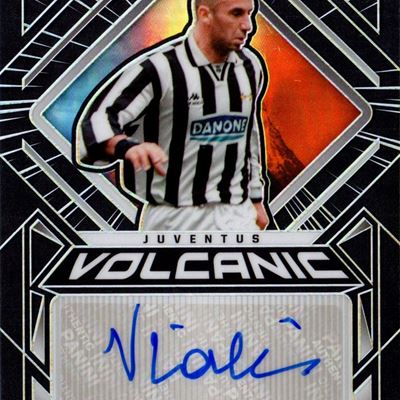 Card autografata Panini Obsidian Volcanic 36/128