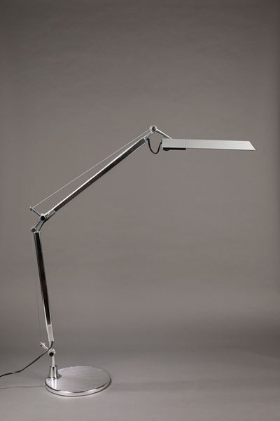 Lampada orientabile da tavolo in metallo, 1987