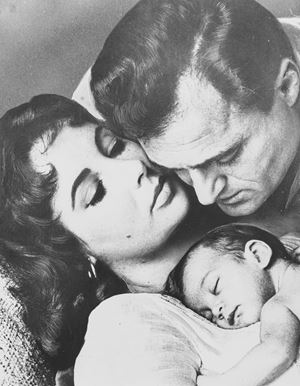 Frissell Toni (attr.) - Elizabeth Taylor with Mike Todd and baby