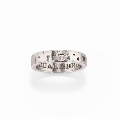 Anello in oro bianco 18k con diamanti