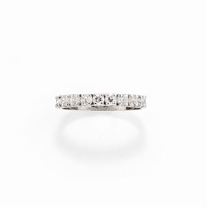 Colorless stone ring