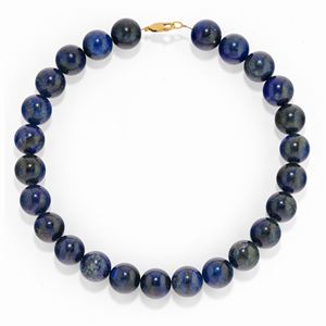 Collana con lapislazzuli