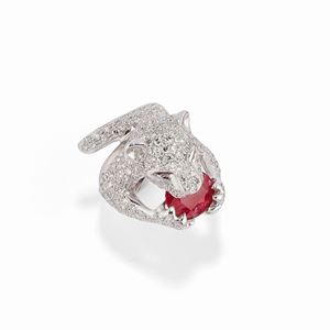  - Anello con rubino