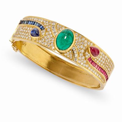 Bracciale in oro giallo 18k con diamanti, smeraldo, rubini e zaffiri