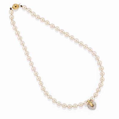 Collana in oro bicolore 18k con perle coltivate e motivo a cuore in diamanti