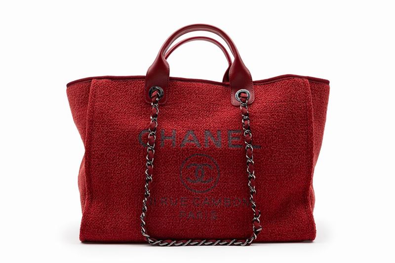 Chanel deauville tote discount 2019