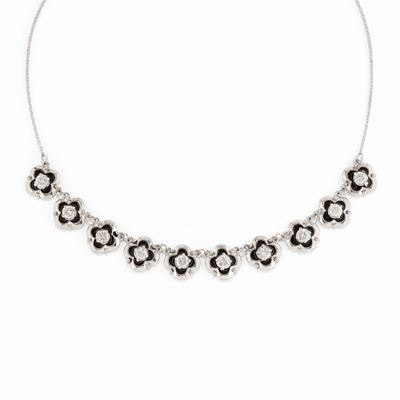 Collana in platino con diamanti taglio brillante