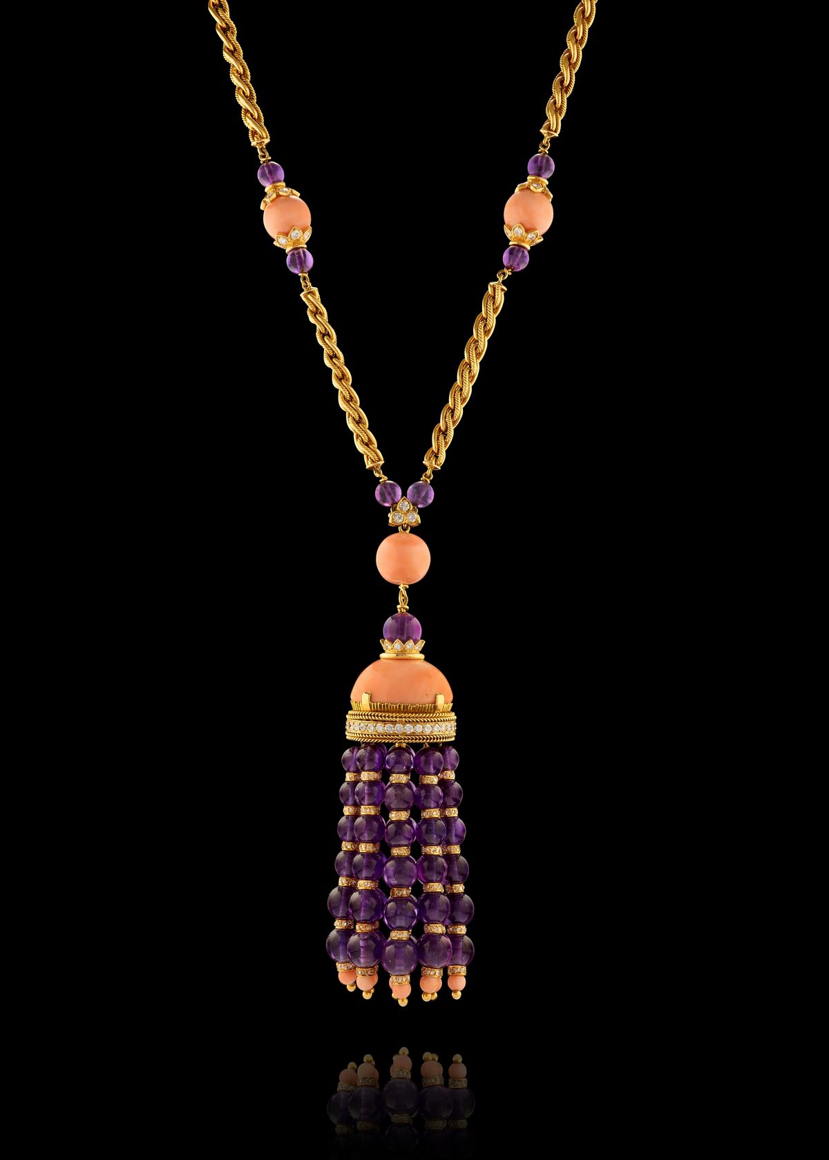 Van Cleef & Arpels - Collana in oro giallo 18k con corallo rosa e ametiste