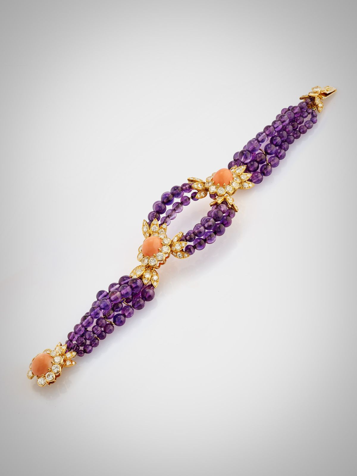 Van Cleef & Arpels - Bracciale con Ametiste e Corallo Rosa
