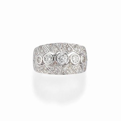 Anello con diamanti, oro bianco 18k