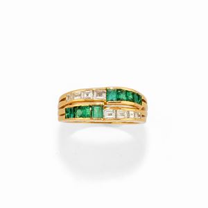 Emerald ring