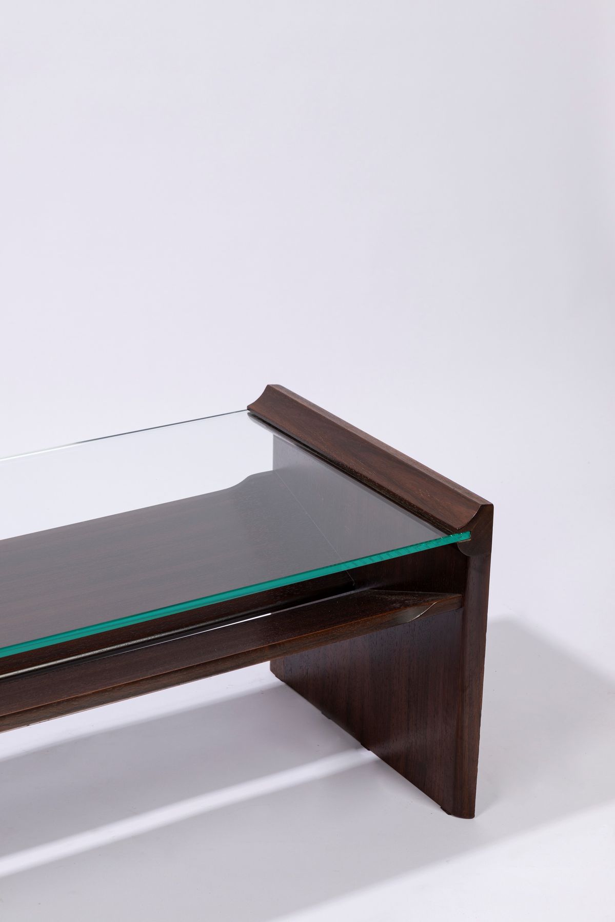 Kazuhide Takahama - Tavolino in legno con piano in vetro, 1963
