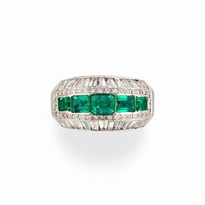 Emerald ring