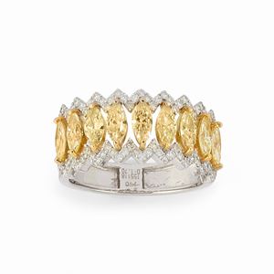  - Anello con diamanti