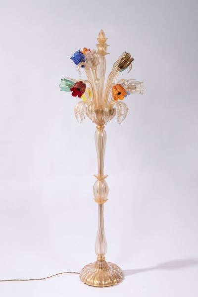 Lampada da terra in vetro soffiato con avventurina e decorazioni floreali
