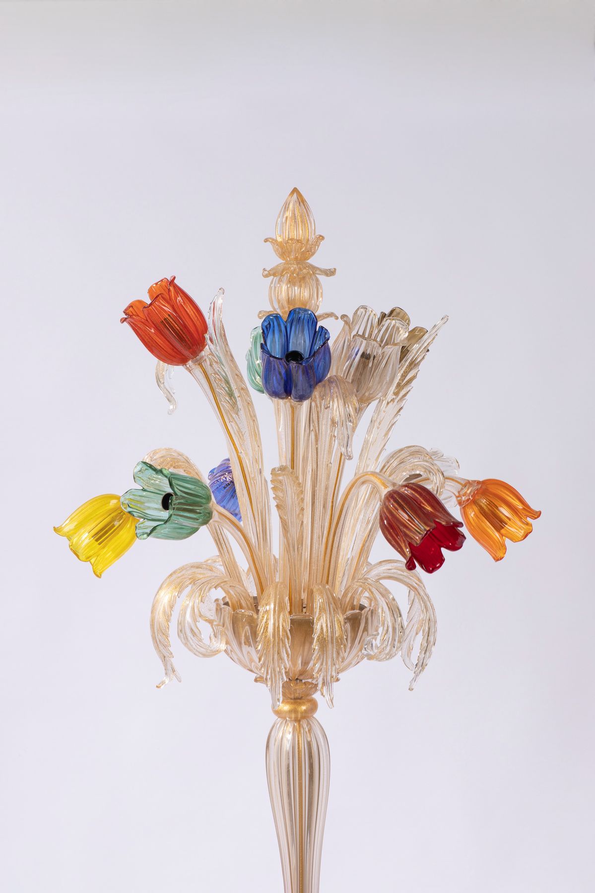 Archimede Seguso - Lampada da terra in vetro soffiato con avventurina e decorazioni floreali